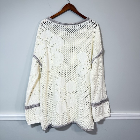 NWT Free People Hidden Tropics Sweater Ivory Purple Trim Open Knit Sz MD Boho - Picture 7 of 13